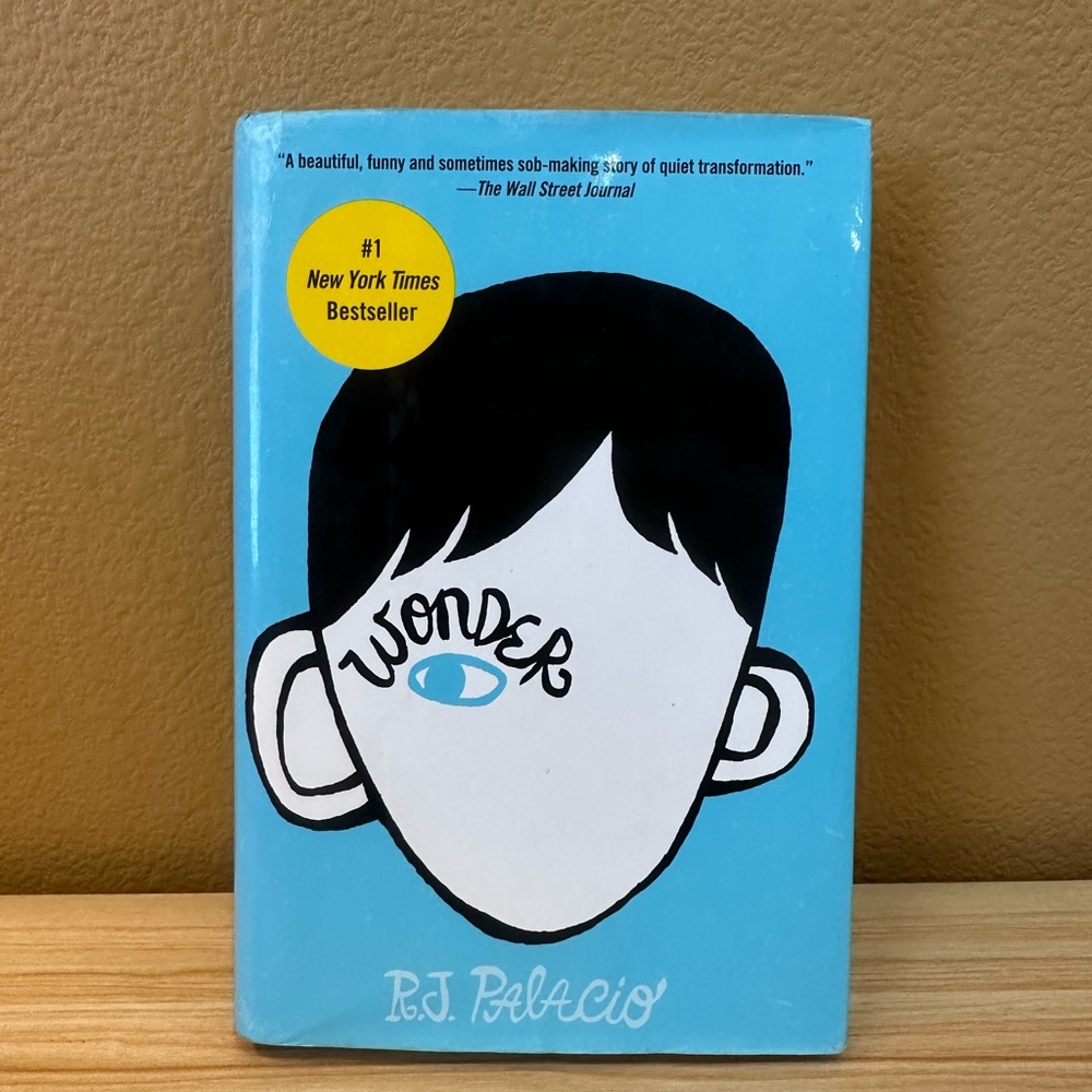 Wonder by R.J. Palacio Hardcover Book